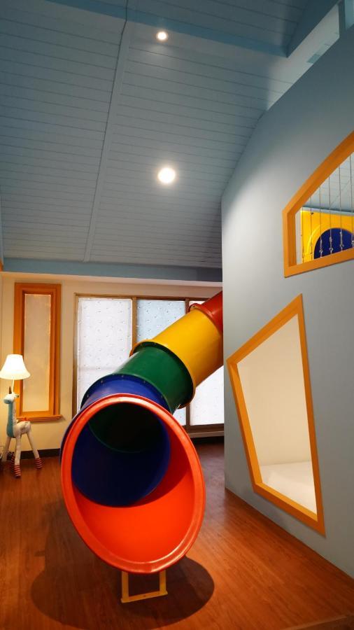 Appartement 台東燦陽 à Kaohsiung Extérieur photo